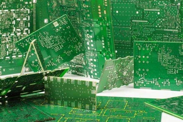 Familiarity with types of final coating of printed circuit board
