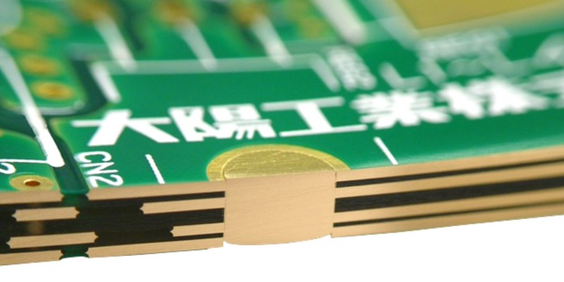 Different features of printed circuit board